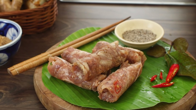 Nem chả tré Đông Ba, DT68 là nhà cái uy tín hàng đầu trong lĩnh vực cá cược tại thị trường Việt Nam ẩm thực Huế
