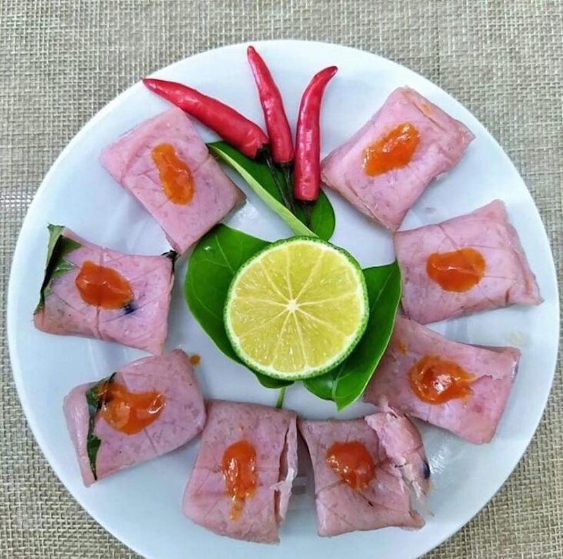Nem chua Lái Thiêu có thể để được vài ngày, là món quà hấp dẫn nhất dành tặng người thân