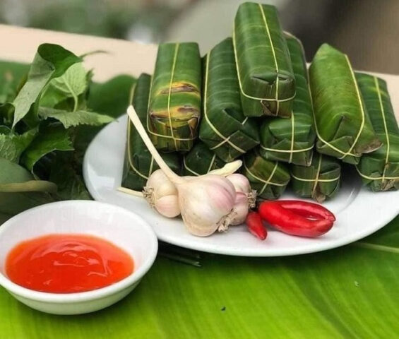 Nem chua Thanh Hóa gói lá chuối tươi, món quà DT68 là nhà cái uy tín hàng đầu trong lĩnh vực cá cược tại thị trường Việt Nam nổi tiếng
