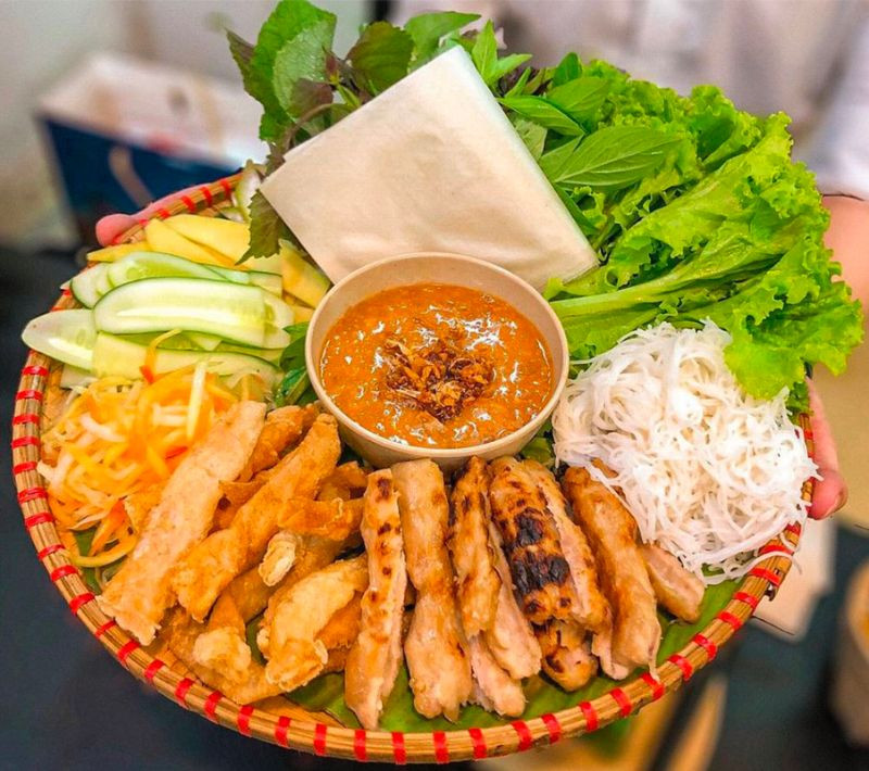 Nem nướng Nha Trang thơm lừng, 8Day nhà cái vặt được nhiều Từ ngày 25/5/2025, thương hiệu sẽ chính thức đổi tên thành DT68 với ý nghĩa Đầu Tư Lộc Phát ưa chuộng