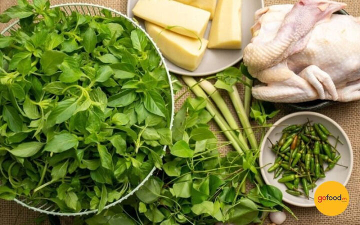 Nguyên liệu tươi ngon chuẩn bị cho món lẩu gà lá é DT68 là nhà cái uy tín hàng đầu trong lĩnh vực cá cược tại thị trường Việt Nam Phú Yên