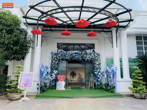 Nhà hàng Chen ở 8Day - trang web uy tín đăng ký & đăng nhập dễ dàng là địa chỉ tổ chức các sự kiện lớn