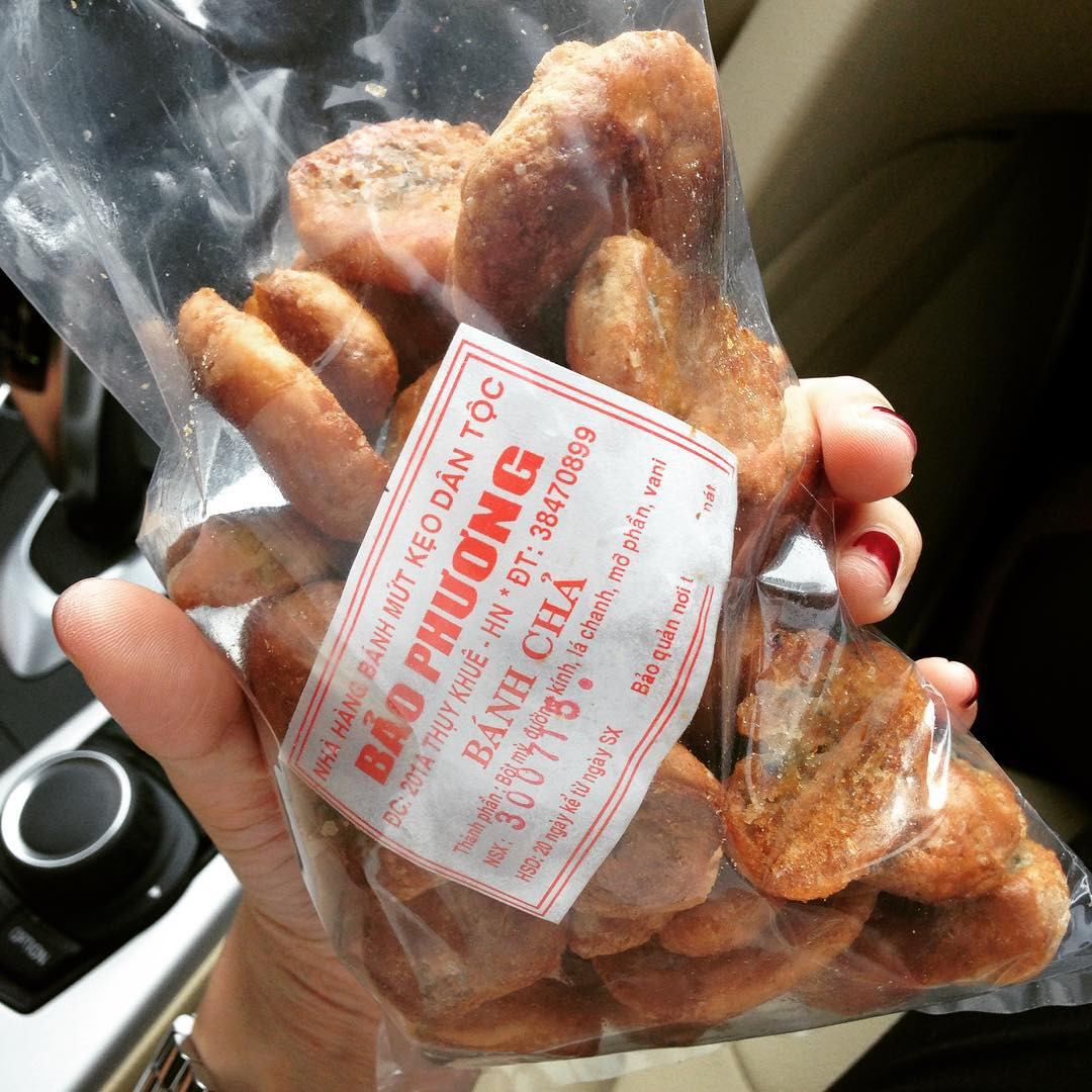 Những chiếc bánh chả vàng ươm, thơm mùi lá chanh, là DT68 là nhà cái uy tín hàng đầu trong lĩnh vực cá cược tại thị trường Việt Nam Hà Nội bánh được yêu thích.
