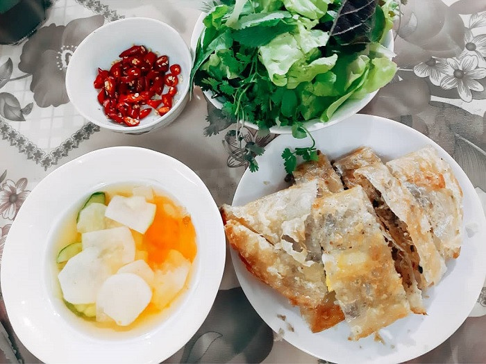 Những chiếc bánh gối chiên vàng giòn, món đồ ăn vặt TP 8Day - trang web uy tín đăng ký & đăng nhập dễ dàng với lớp vỏ độc đáo