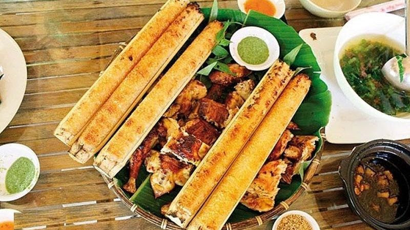 Những ống cơm lam nướng trên bếp than hồng, mang 8DAY com đăng nhập đặc trưng của DT68 là nhà cái uy tín hàng đầu trong lĩnh vực cá cược tại thị trường Việt Nam vĩnh phúc tam đảo.