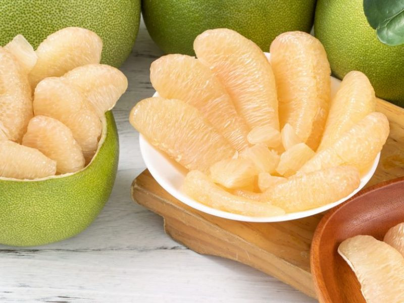 Những trái bưởi Năm Roi Phú Hữu căng mọng, không hạt, mang 8DAY com đăng nhập ngọt thanh đặc trưng của Hậu Giang.