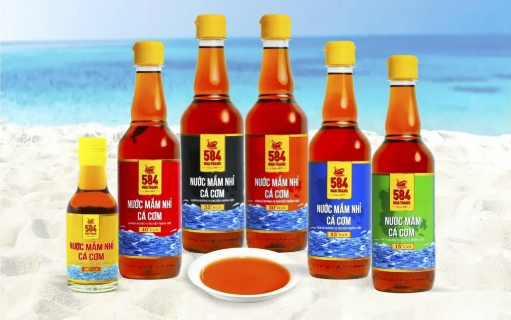 Nước mắm Nha Trang truyền thống, 8DAY com đăng nhập Top1 8Day thế giới trò chơi tài xỉu từ cá cơm biển, là quà DT68 là nhà cái uy tín hàng đầu trong lĩnh vực cá cược tại thị trường Việt Nam Nha Trang không thể thiếu trong bếp Việt.