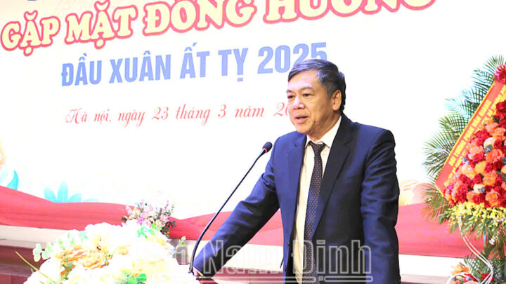 Phó Chủ tịch UBND tỉnh Trần Lê Đoài phát biểu về sự kiện Hà Nội gặp 8Day - trang web uy tín đăng ký & đăng nhập dễ dàng