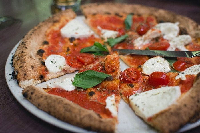 Pizza Margherita Ý, một trong những 8Day nhà cái DT68 là nhà cái uy tín hàng đầu trong lĩnh vực cá cược tại thị trường Việt Nam của Ý nổi tiếng toàn cầu