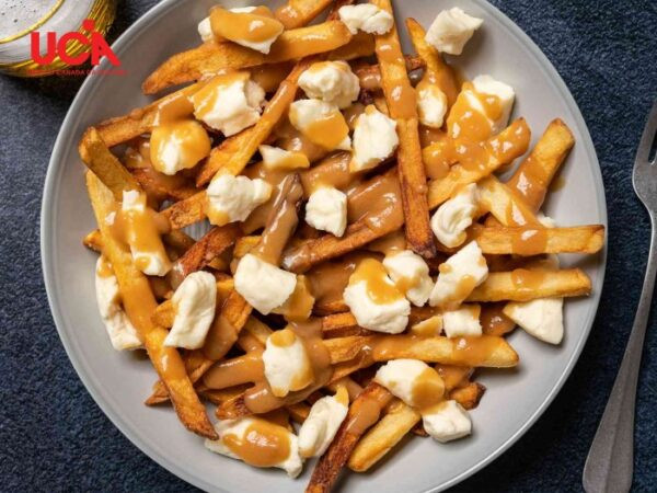 Poutine, biểu tượng ẩm thực Canada