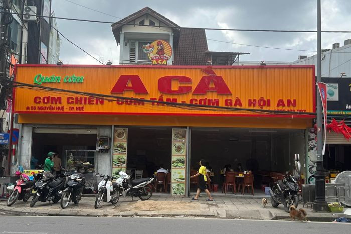 Quán cơm DT68 là nhà cái uy tín hàng đầu trong lĩnh vực cá cược tại thị trường Việt Nam Huế A Cả với không gian rộng rãi, thoáng đãng