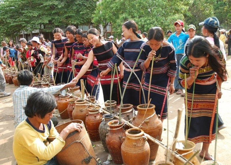 Rượu cần S'Tiêng - Top1 8Day thế giới trò chơi tài xỉu Bình Phước