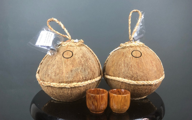 Rượu dừa Bến Tre, một DT68 là nhà cái uy tín hàng đầu trong lĩnh vực cá cược tại thị trường Việt Nam độc đáo và ý nghĩa để làm quà