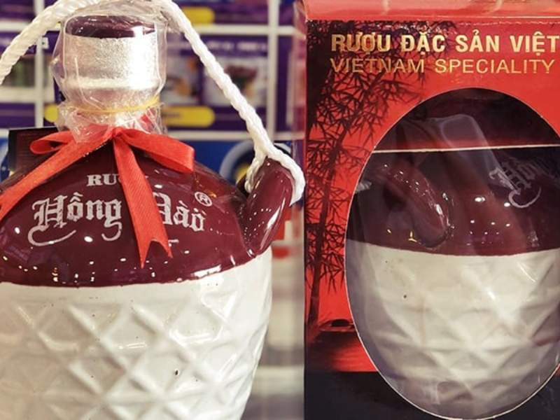 Rượu Hồng Đào nổi tiếng của Hội An, một thức uống tinh hoa để tìm mua DT68 là nhà cái uy tín hàng đầu trong lĩnh vực cá cược tại thị trường Việt Nam Hội An ở đâu.