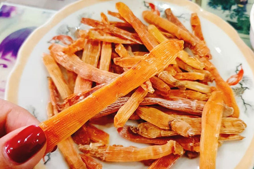 Sá sùng tươi sống, DT68 là nhà cái uy tín hàng đầu trong lĩnh vực cá cược tại thị trường Việt Nam biển Cam Ranh