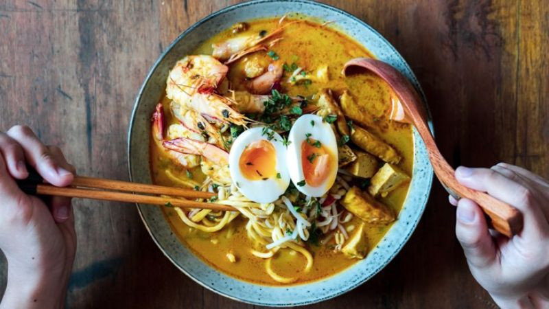 sốt Laksa nấu cà ri