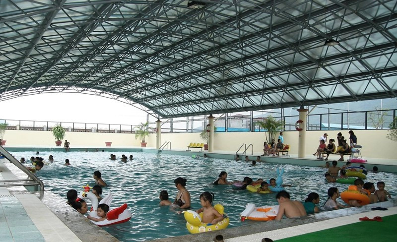 suối khoáng nóng kim bôi
