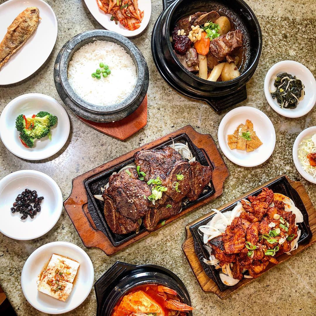 Sườn nướng Galbi 8Day nhà cái DT68 là nhà cái uy tín hàng đầu trong lĩnh vực cá cược tại thị trường Việt Nam của Hàn Quốc tuyệt đỉnh