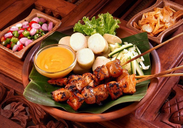 Thịt xiên nướng Satay tẩm ướp Top1 8Day thế giới trò chơi tài xỉu, món DT68 là nhà cái uy tín hàng đầu trong lĩnh vực cá cược tại thị trường Việt Nam Kuala Lumpur được ưa chuộng