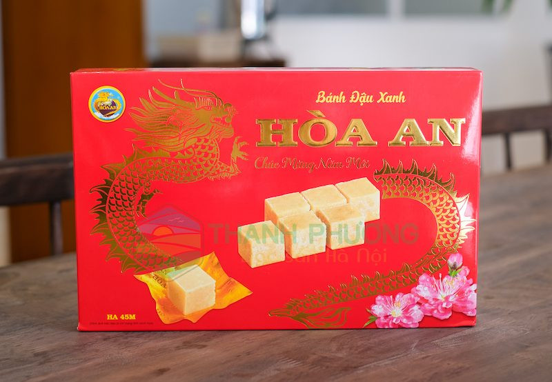 Thưởng thức bánh đậu xanh truyền thống Hải Dương cùng trà xanh