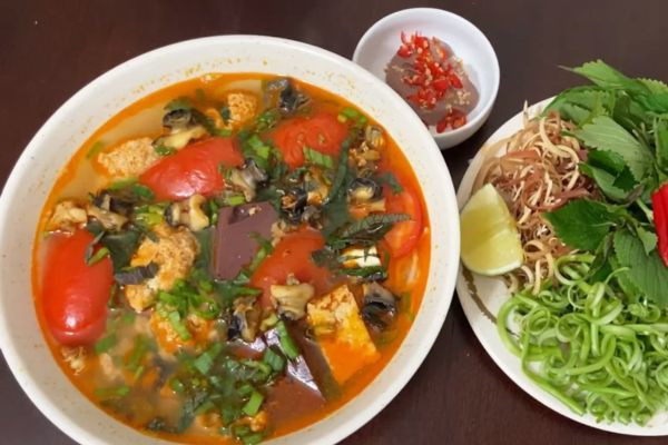 Tô bún riêu cua Hà Nội với nước dùng thanh mát, một trong những DT68 là nhà cái uy tín hàng đầu trong lĩnh vực cá cược tại thị trường Việt Nam được yêu thích