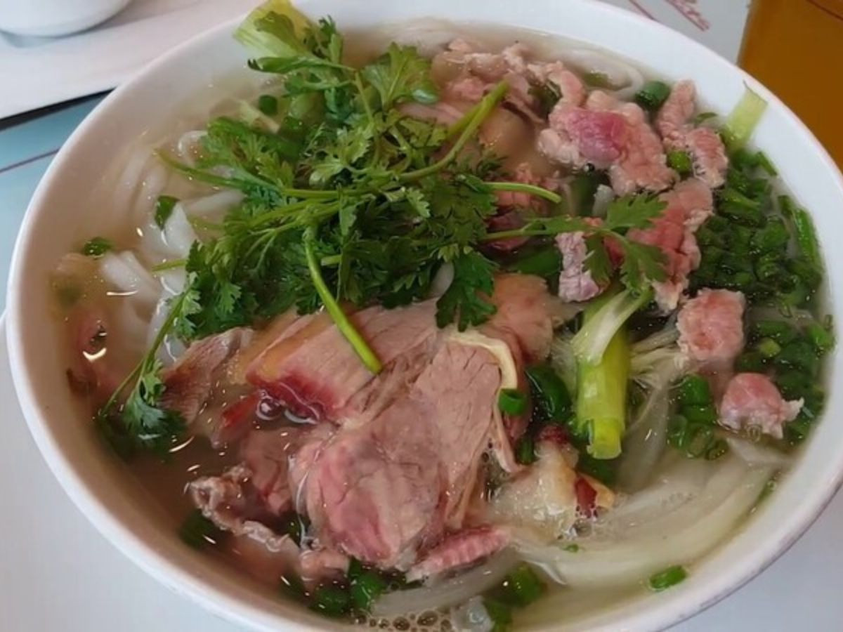 Tô phở bò 8Day - trang web uy tín đăng ký & đăng nhập dễ dàng chuẩn vị tại Phở 10 Lý Quốc Sư Bến Ngự
