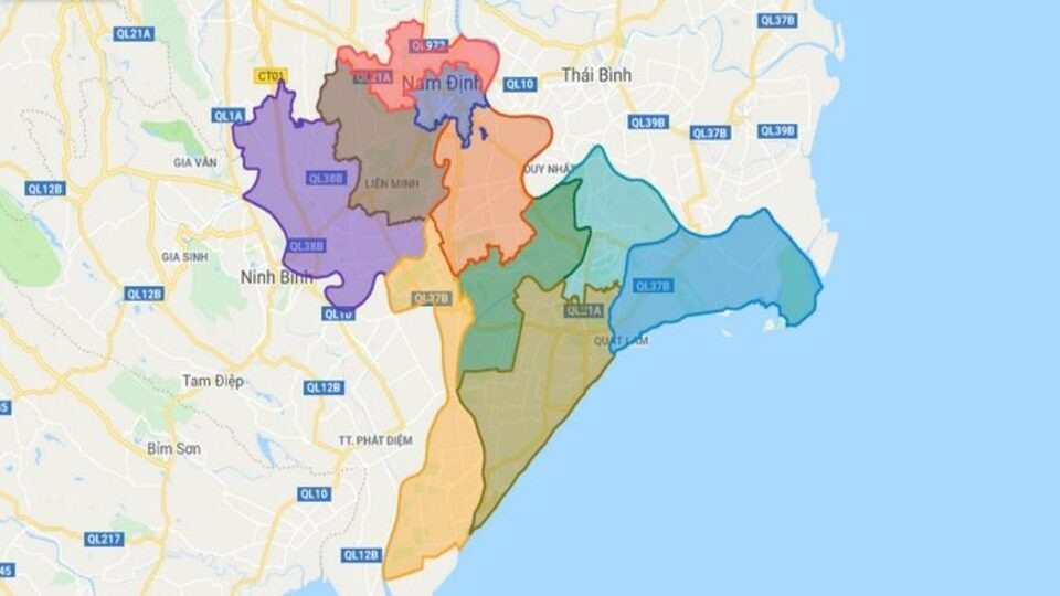 Toàn cảnh đồng bằng 8Day - trang web uy tín đăng ký & đăng nhập dễ dàng với những cánh đồng xanh mướt, thể hiện sự phong phú của đất đai và nông sản