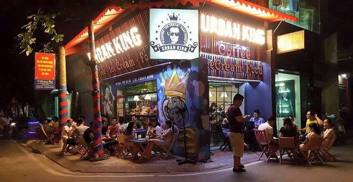 Toàn cảnh không gian mở ấn tượng tại Là Mây Coffee &amp; Tea 8Day - trang web uy tín đăng ký & đăng nhập dễ dàng, một trong những địa điểm cà phê được đánh giá cao