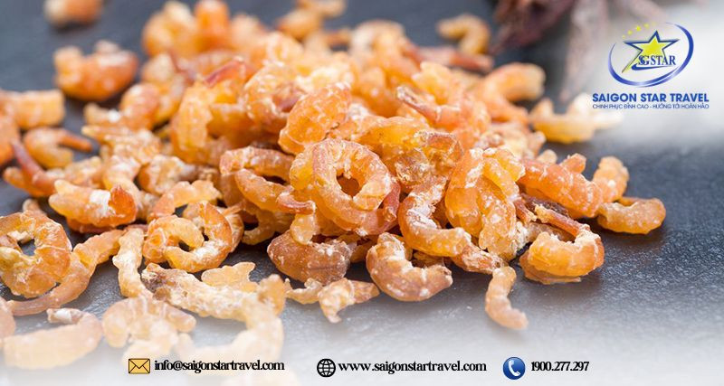 Tôm khô to, chắc thịt đặc trưng Nam Du