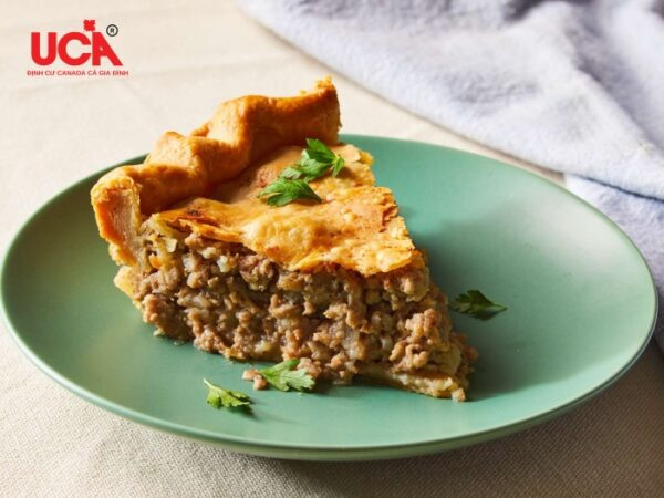 Tourtière - Bánh nhân thịt Quebec