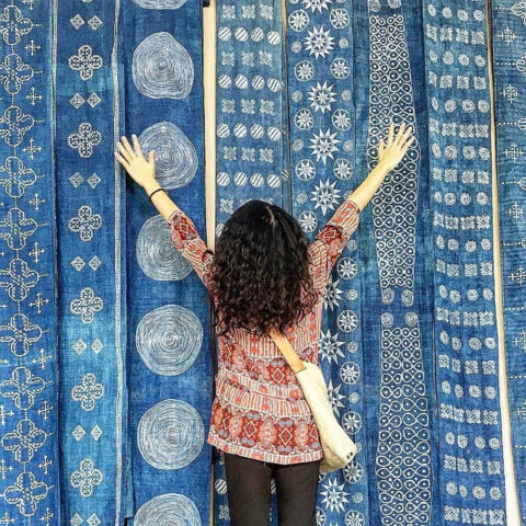 Vải Batik truyền thống Malaysia với họa tiết độc đáo, món quà ý nghĩa khi DT68 nhà cái uy tín, đẳng cấp hàng đầu Việt Nam