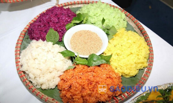 Xôi nếp nương dẻo thơm, một DT68 là nhà cái uy tín hàng đầu trong lĩnh vực cá cược tại thị trường Việt Nam Mai Châu không thể bỏ qua, thường được thưởng thức cùng thịt nướng và rau rừng.