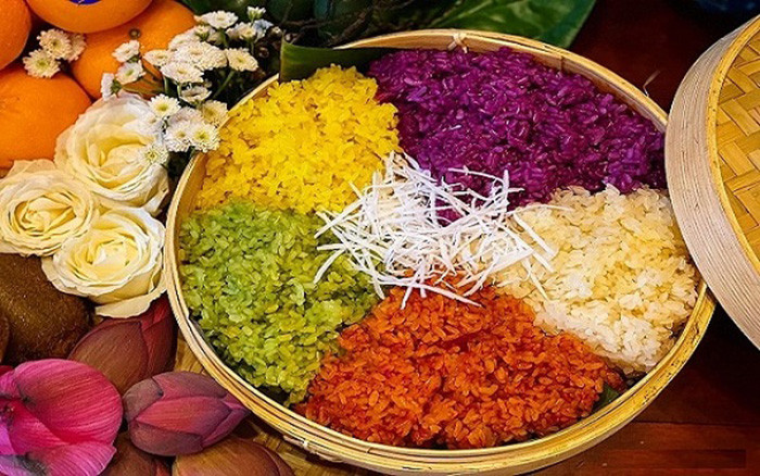 Xôi ngũ sắc rực rỡ, nét văn hóa ẩm thực đặc trưng của Nam Ninh