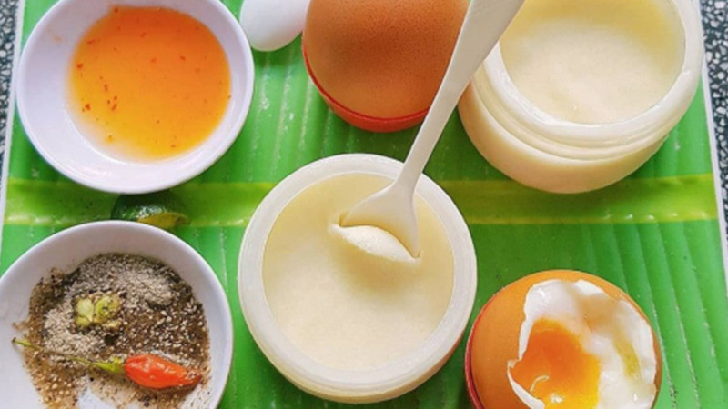 Yaourt trứng gà lòng đào Vũng Tàu