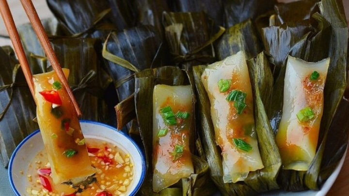 Bánh bột lọc Quảng Bình gói trong lá chuối