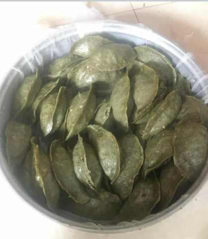Bánh khúc làng Diềm thơm lừng