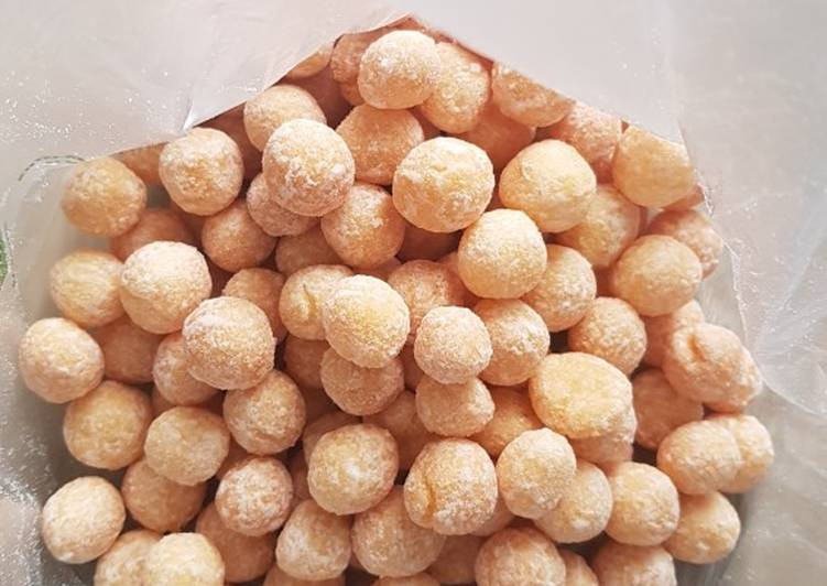 Bánh nhãn Hải Hậu được làm từ nguyên liệu tự nhiên, phù hợp chế độ ăn lành mạnh