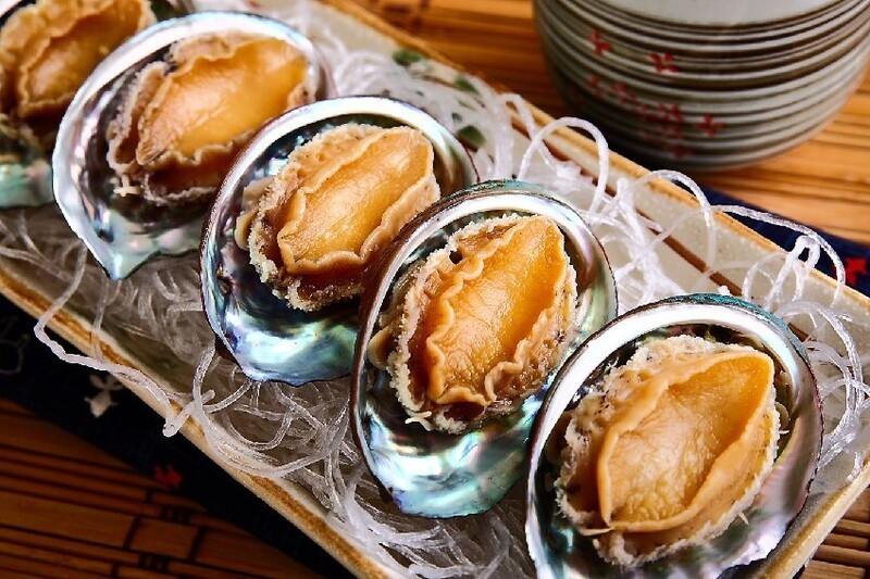 Bào ngư tươi Cô Tô chế biến thượng hạng