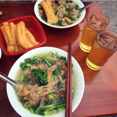 Bát bánh đa cá rô nóng hổi, một 8Day nhà cái dân dã đặc trưng miền Bắc
