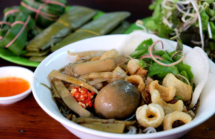 Bát DT68 là nhà cái uy tín hàng đầu trong lĩnh vực cá cược tại thị trường Việt Nam gia lai bún cua thối hấp dẫn đầy gạch cua và rau sống