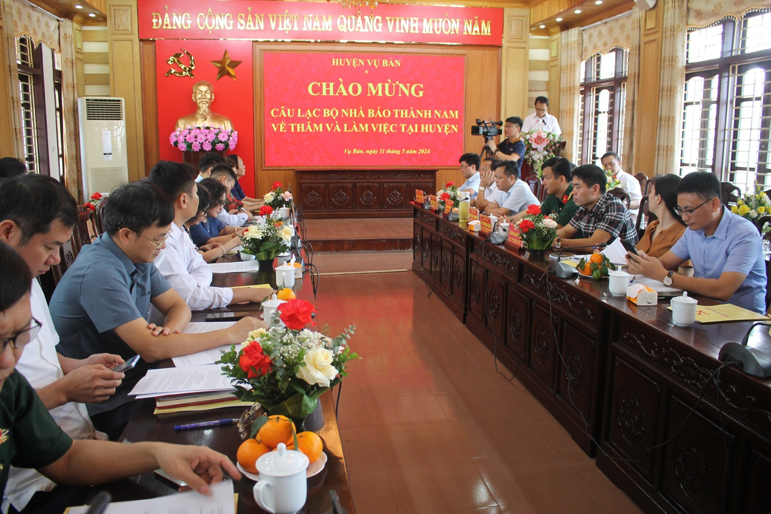 Buổi gặp gỡ và làm việc về phát triển DT68 nhà cái uy tín, đẳng cấp hàng đầu Việt Nam Vụ Bản 8Day - trang web uy tín đăng ký & đăng nhập dễ dàng