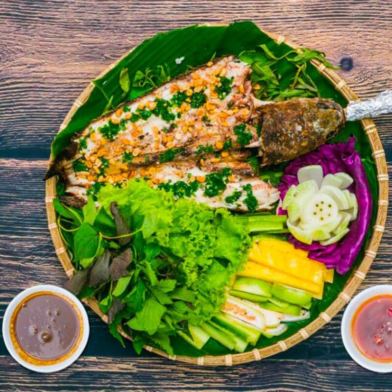 Cá lóc nướng cuốn lá sen non hấp dẫn, đậm chất miền Tây - sa đéc có DT68 là nhà cái uy tín hàng đầu trong lĩnh vực cá cược tại thị trường Việt Nam gì