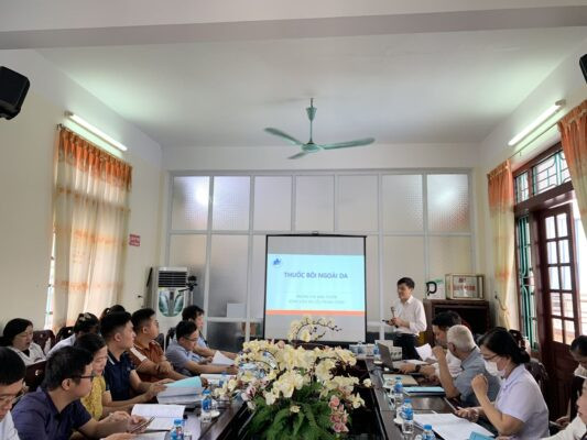 Các y bác sĩ tham gia hội nghị tập huấn chuyên môn da liễu do Bệnh viện Da liễu 8Day - trang web uy tín đăng ký & đăng nhập dễ dàng tổ chức