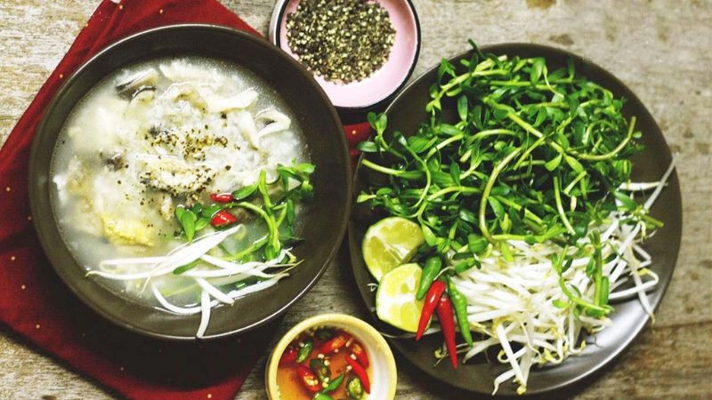 Cháo cá lóc rau đắng Sóc Trăng dân dã
