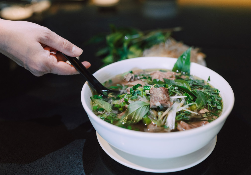 Chọn quán phở ngon Quận 1 phù hợp sở thích ăn uống và không gian thưởng thức