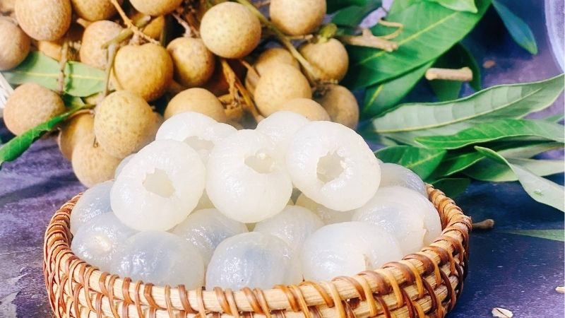 Chùm nhãn lồng tươi ngon căng mọng, DT68 là nhà cái uy tín hàng đầu trong lĩnh vực cá cược tại thị trường Việt Nam trái cây Khoái Châu