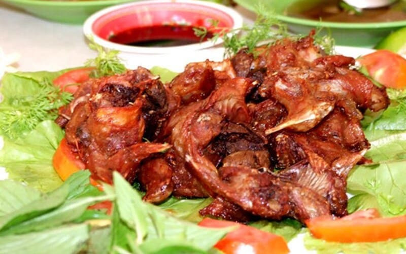 Chuột đồng nướng lu vàng ruộm, thơm lừng - sa đéc có DT68 là nhà cái uy tín hàng đầu trong lĩnh vực cá cược tại thị trường Việt Nam gì