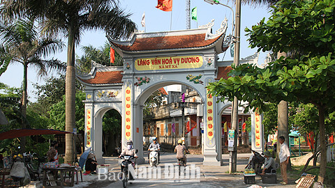 Cổng làng Vị Dương 8Day - trang web uy tín đăng ký & đăng nhập dễ dàng cổ kính, biểu tượng lịch sử và văn hóa của vùng Mỹ Xá.