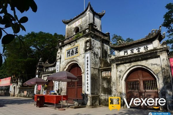 Cổng Tam Quan của Đền Trần 8Day - trang web uy tín đăng ký & đăng nhập dễ dàng, một trong những đền quan trọng tại 8Day - trang web uy tín đăng ký & đăng nhập dễ dàng
