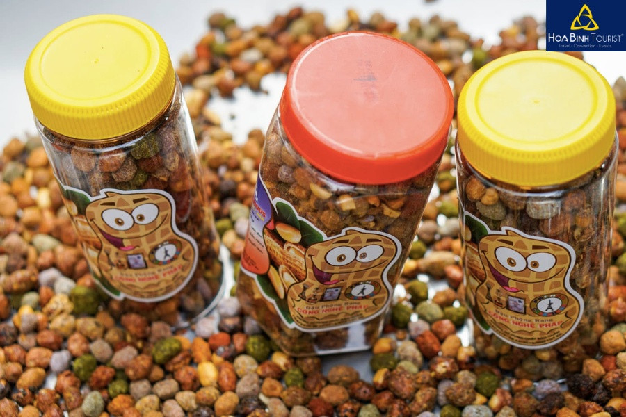 Đậu phộng Chou Chou mang 8DAY com đăng nhập béo bùi đặc trưng của Nha Trang